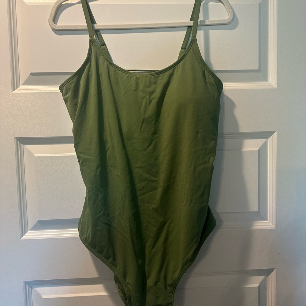 TA3 Scoop swimsuit